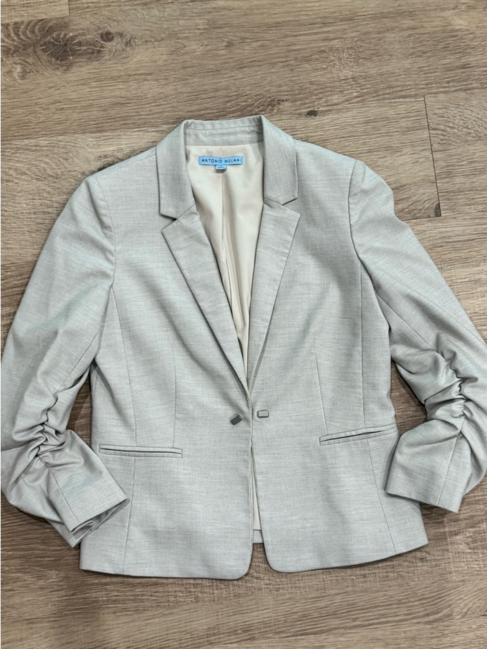 Antonio Melani Light tan Tailored Blazer Minimalist Workwear Jacket Size 6